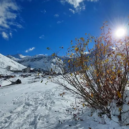 Apartment Les Tommeuses - Val Claret-31 By Interhome