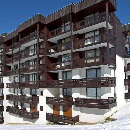 Apartment Les Tommeuses - Val Claret-31 By Interhome *